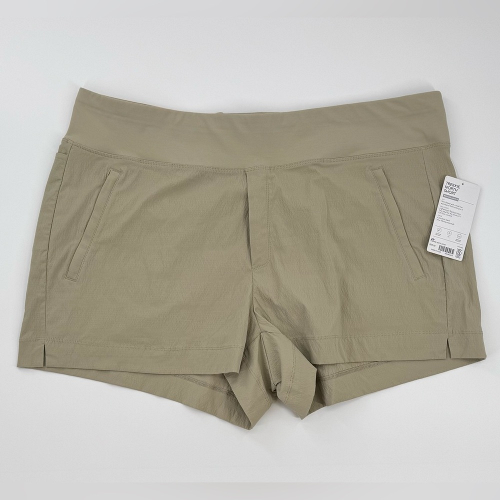 Athleta Trekkie North Short Activewear Hiking Women's Size 20 NWT